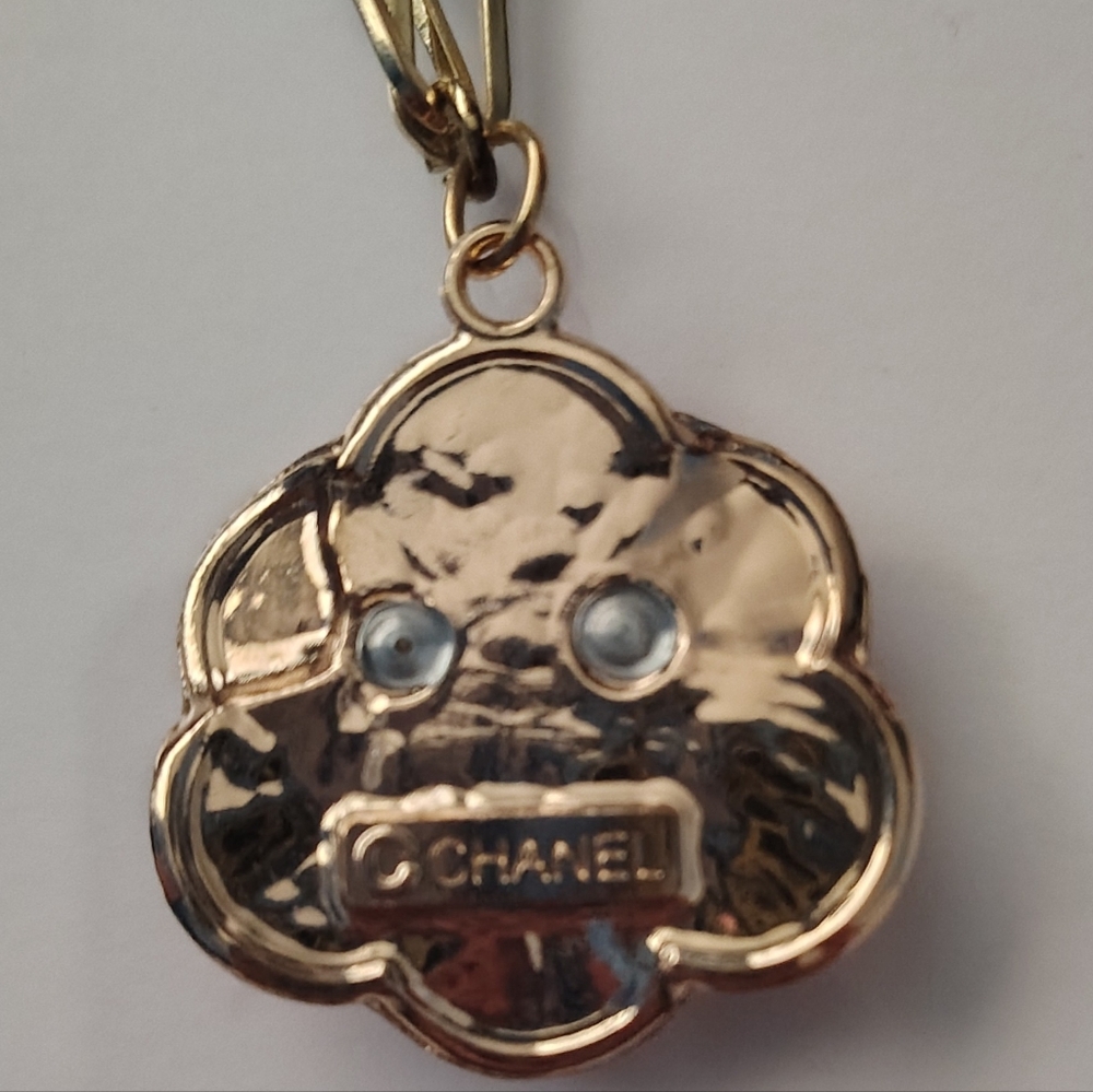 CHANEL Pink Camelia Flower Zipper Pull Pendant/18k Gold Plated Chain - Picture 3 of 4